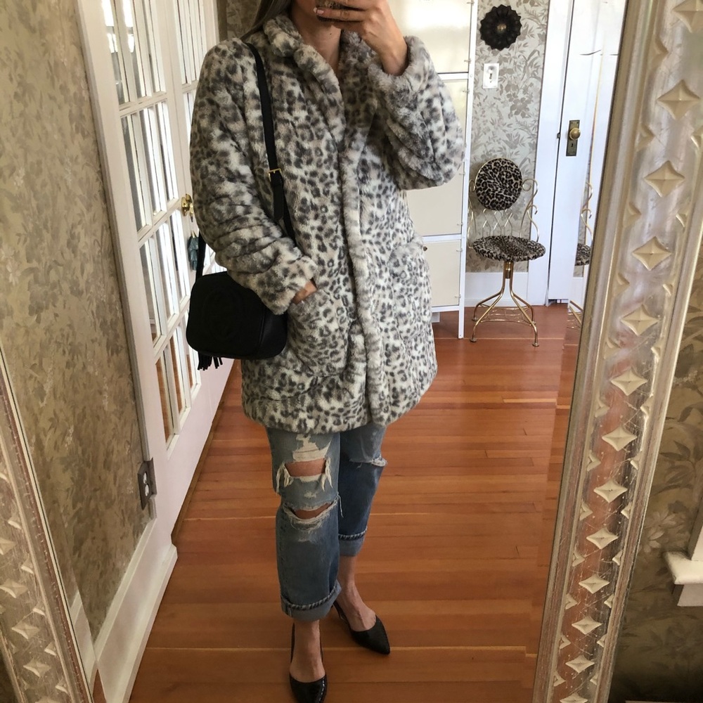 Catherine M. Plush Faux Fur Snow Leopard Coat XL